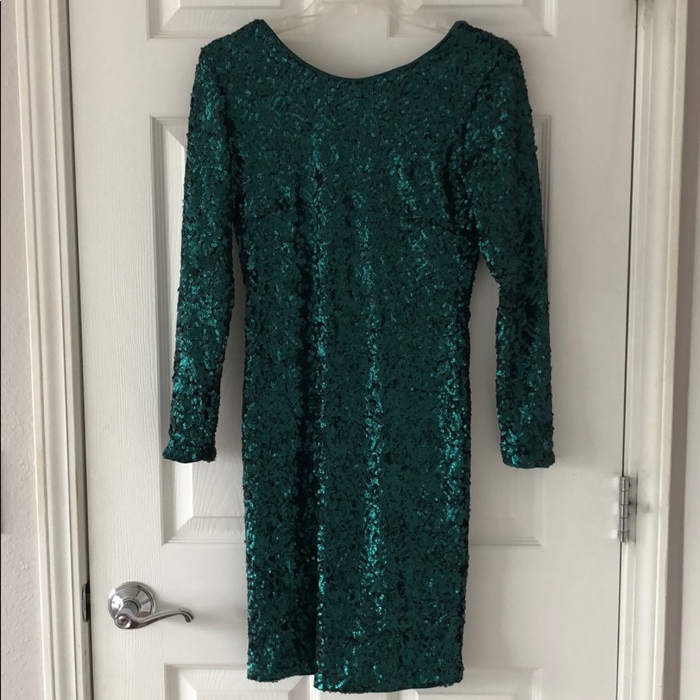 Green Cocktail sequin dress